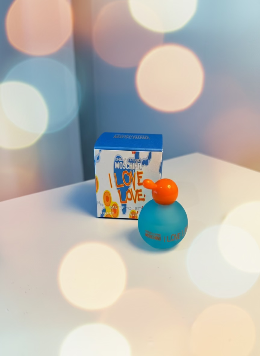 Moschino – I Love Love EDT