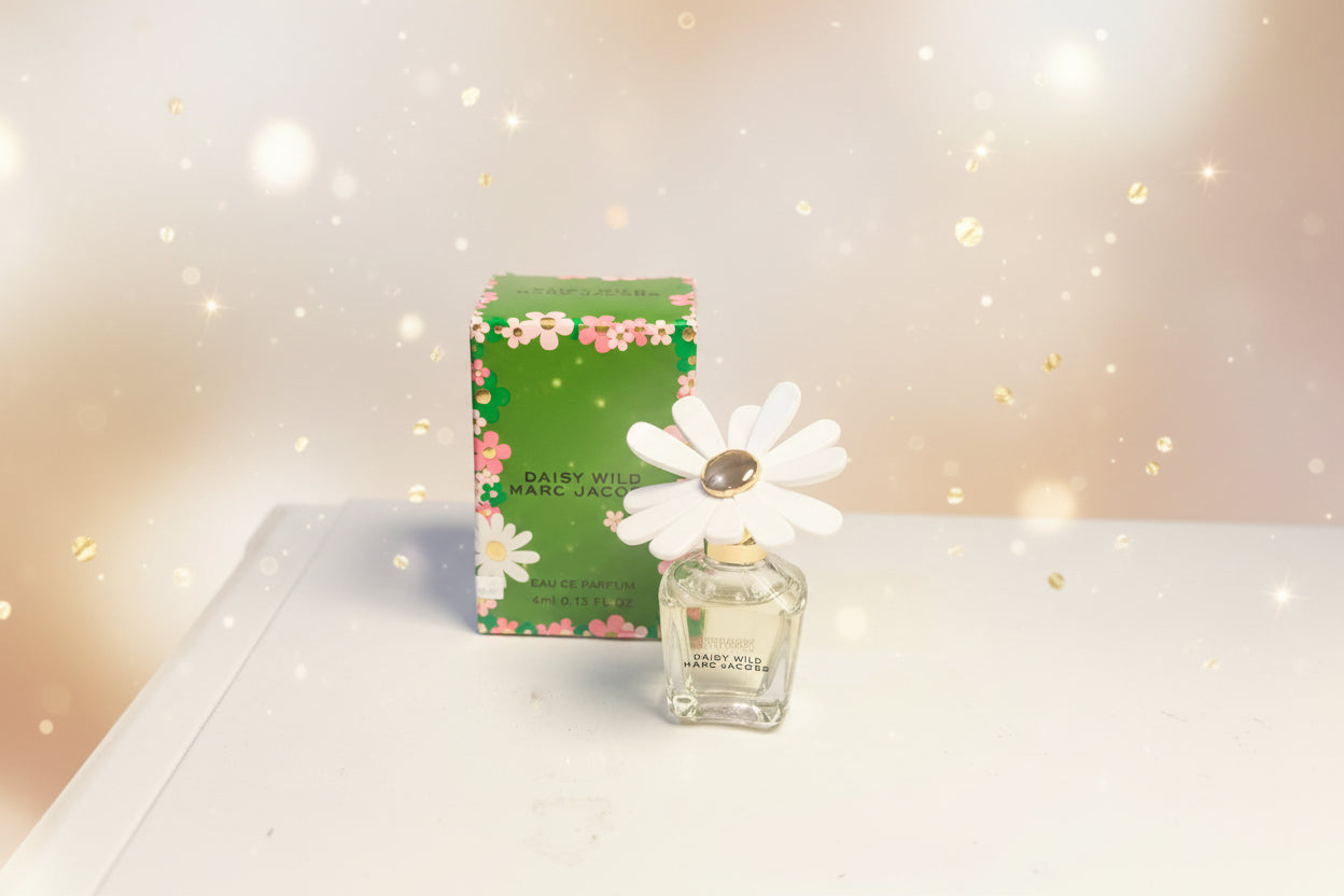 Marc Jacobs Daisy Wild Mini Perfume – 4 mL for her